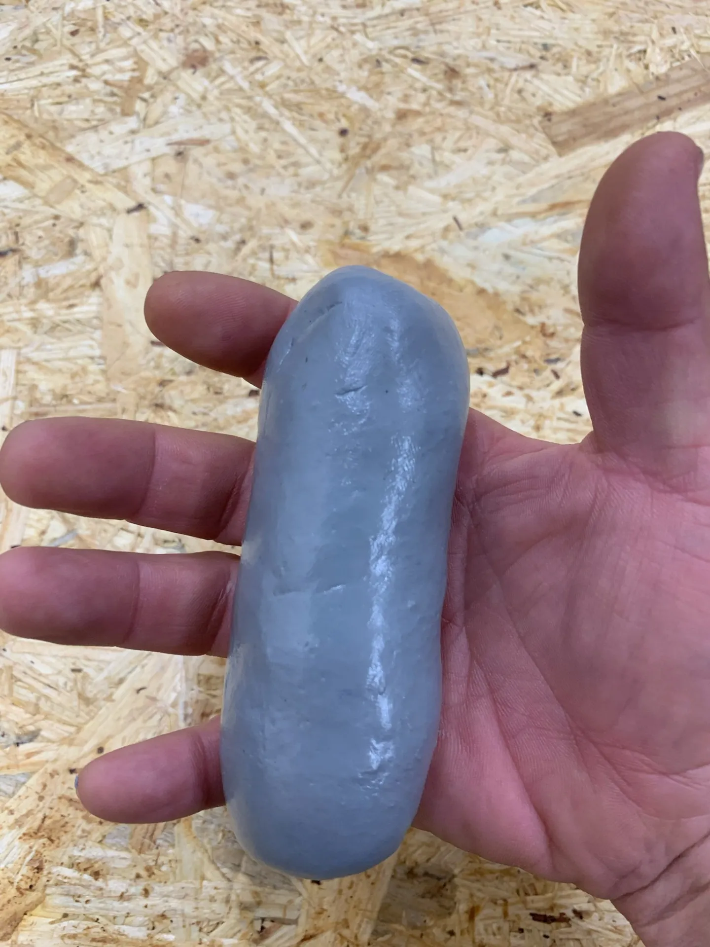 締結力を感じるエルゴノミクスに基づいた形状のドライバー(Wera Kraftformハンドルについて)